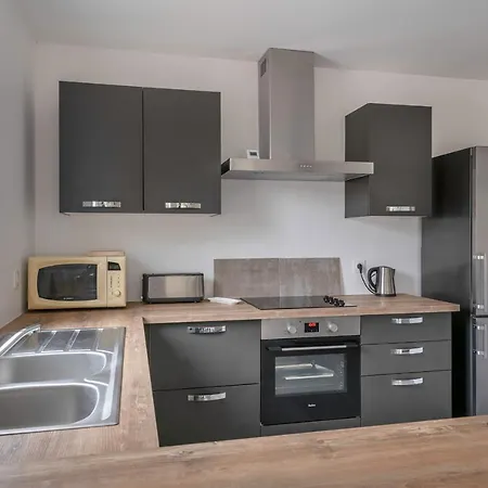 Maison Recente En Bord De - 15m De La * Saint-Michel-Chef-Chef