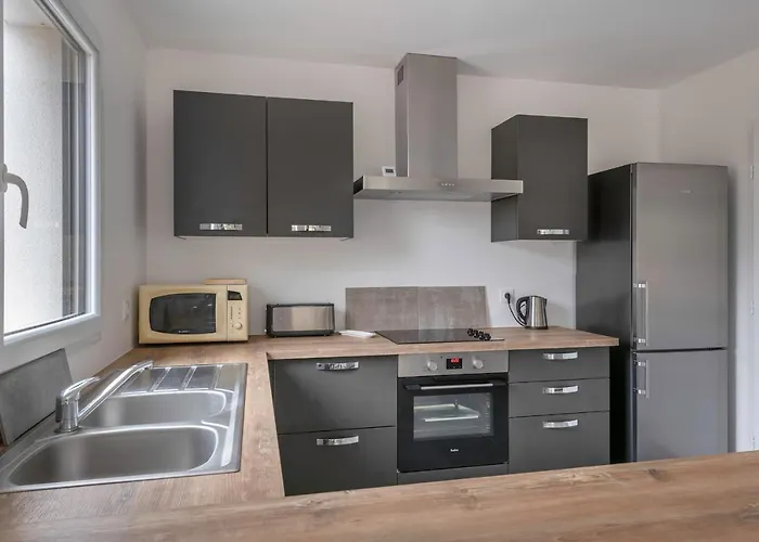 Maison Récente En Bord De - 15m De La * Saint-Michel-Chef-Chef